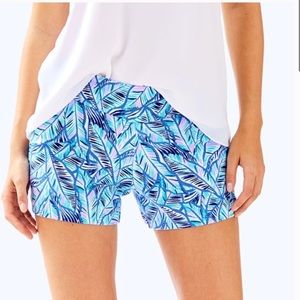 Lilly Pulitzer 4" Makena Ponte Short in Bennet Blue Lets Mango